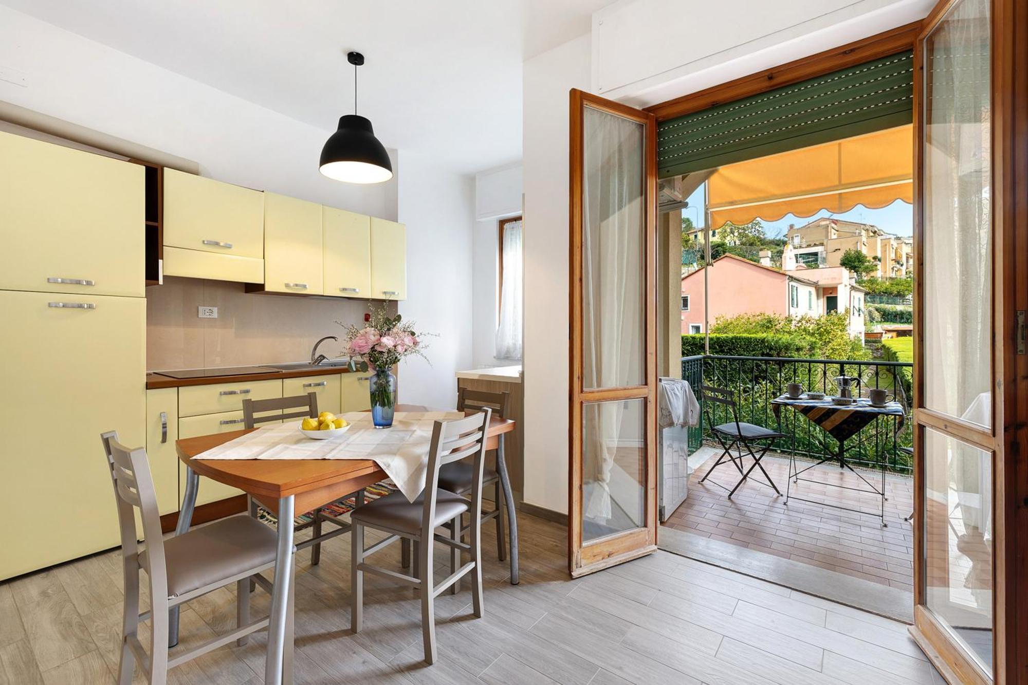 Bilocale Sul Borgo Lägenhet Finale Ligure Exteriör bild